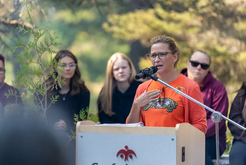 Michelle Salo speaking at the TRC event.