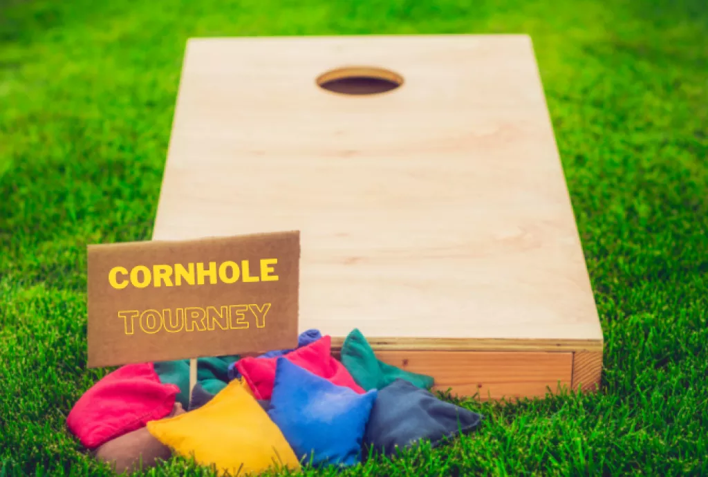 cornhole tourney