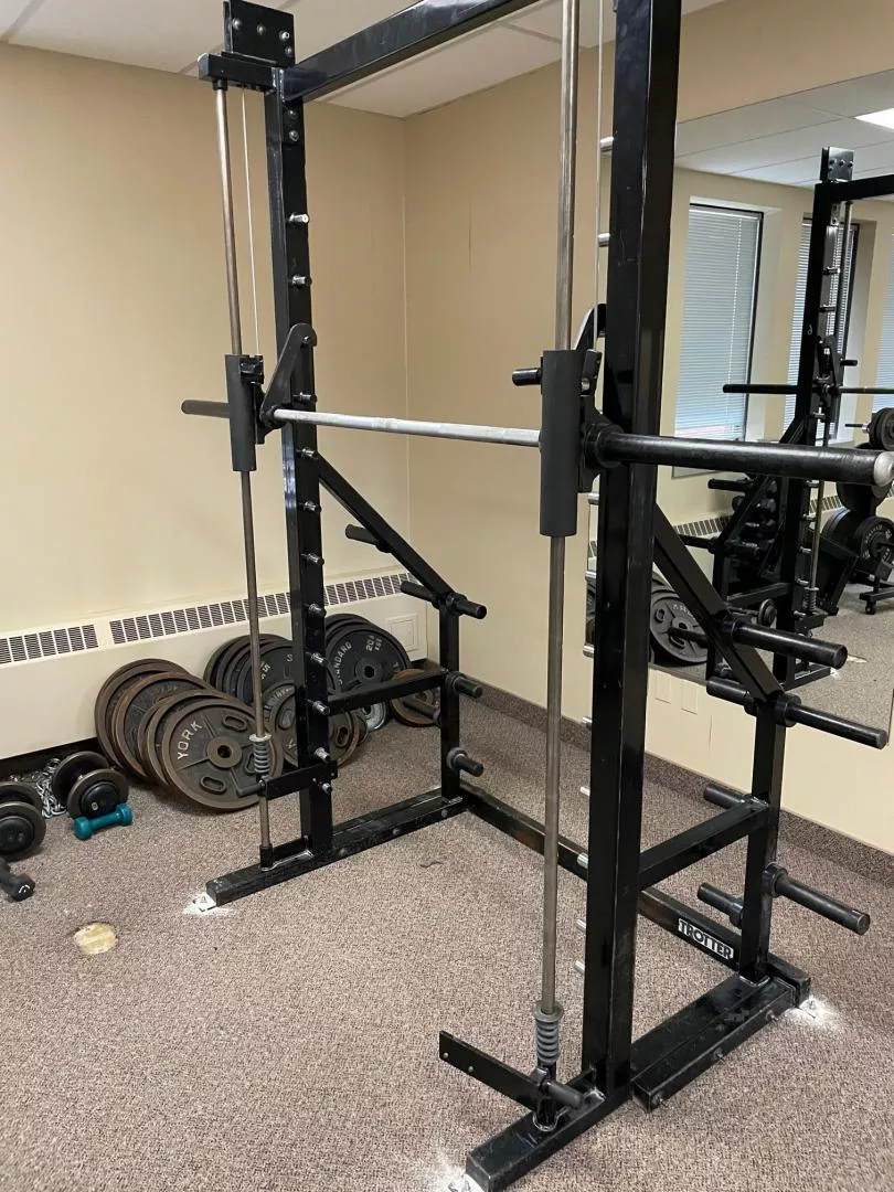 Smith machine in CC244