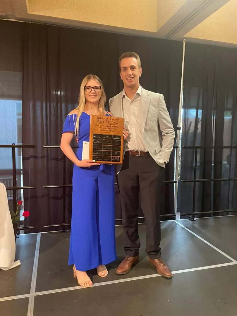 Henry Schein Ash Arcona Award – Recipient – Kiersten Slade